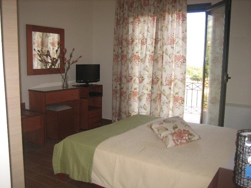 Korallis Villas Livathos  Exterior photo