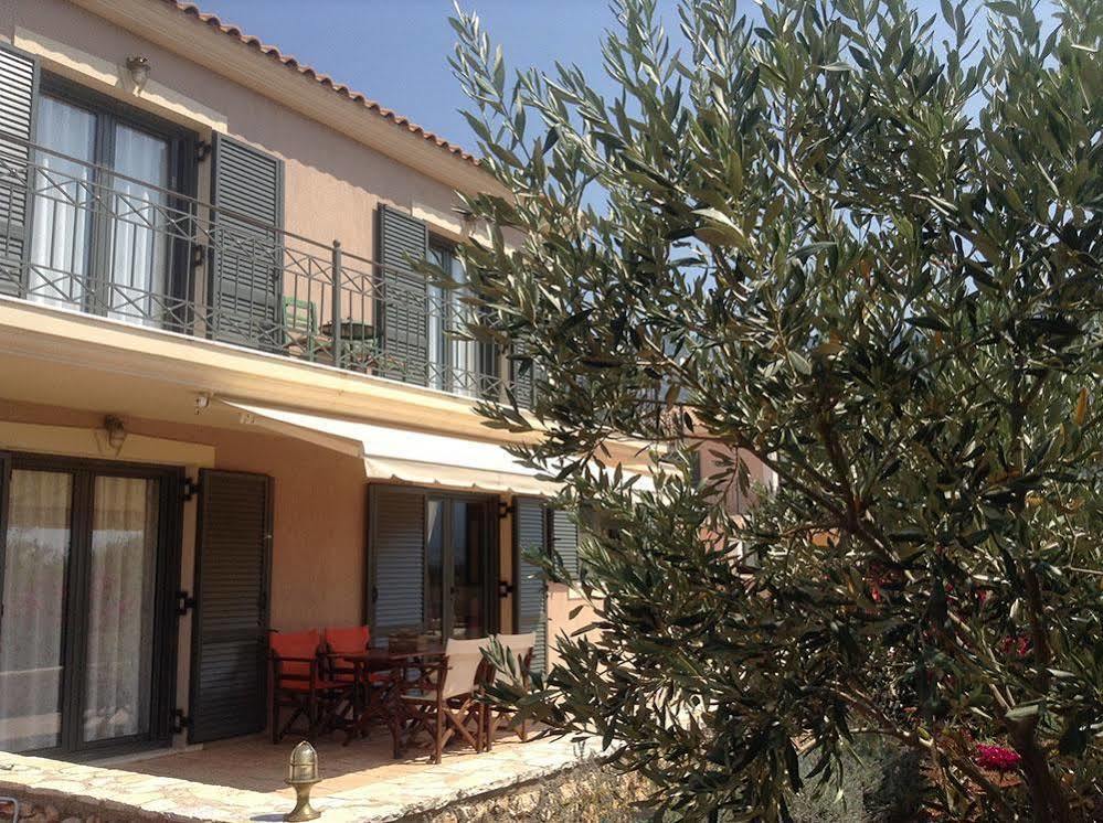 Korallis Villas Livathos  Exterior photo