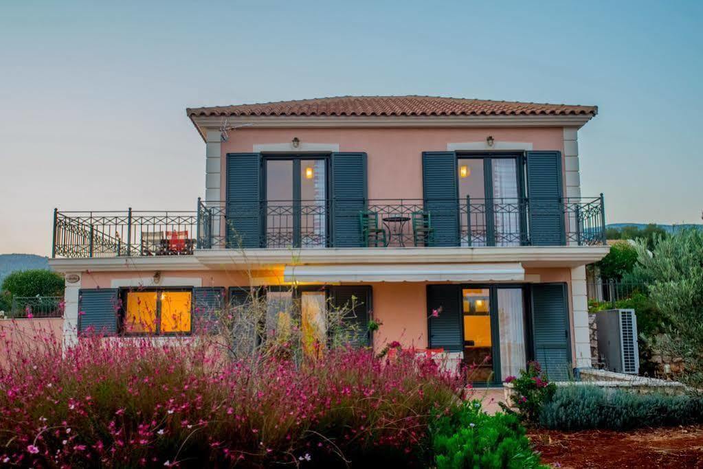Korallis Villas Livathos  Exterior photo